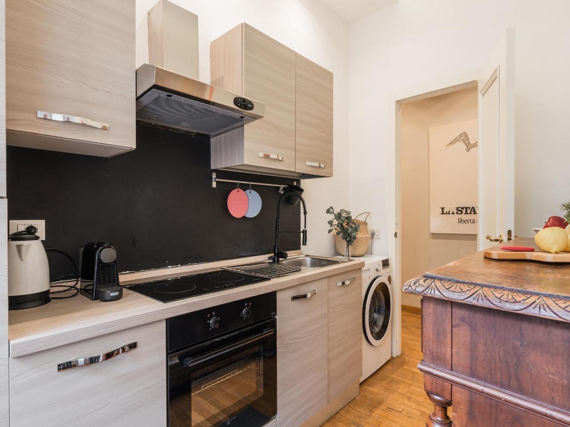 Apartamento The Rent - Charming Flat Near Colosseo *